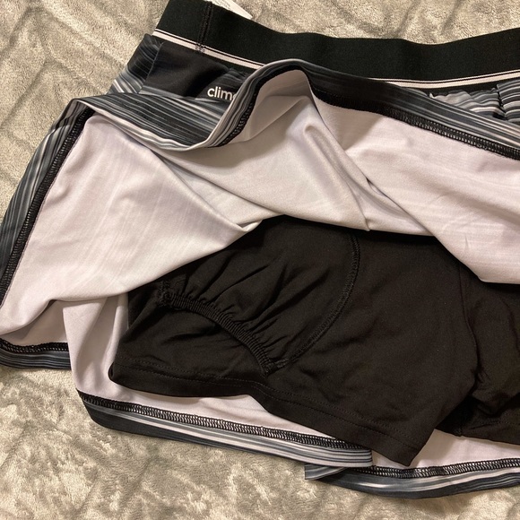 Adidas Response Tennis Skirt (Women’s US Size 6) - Picture 3 of 3